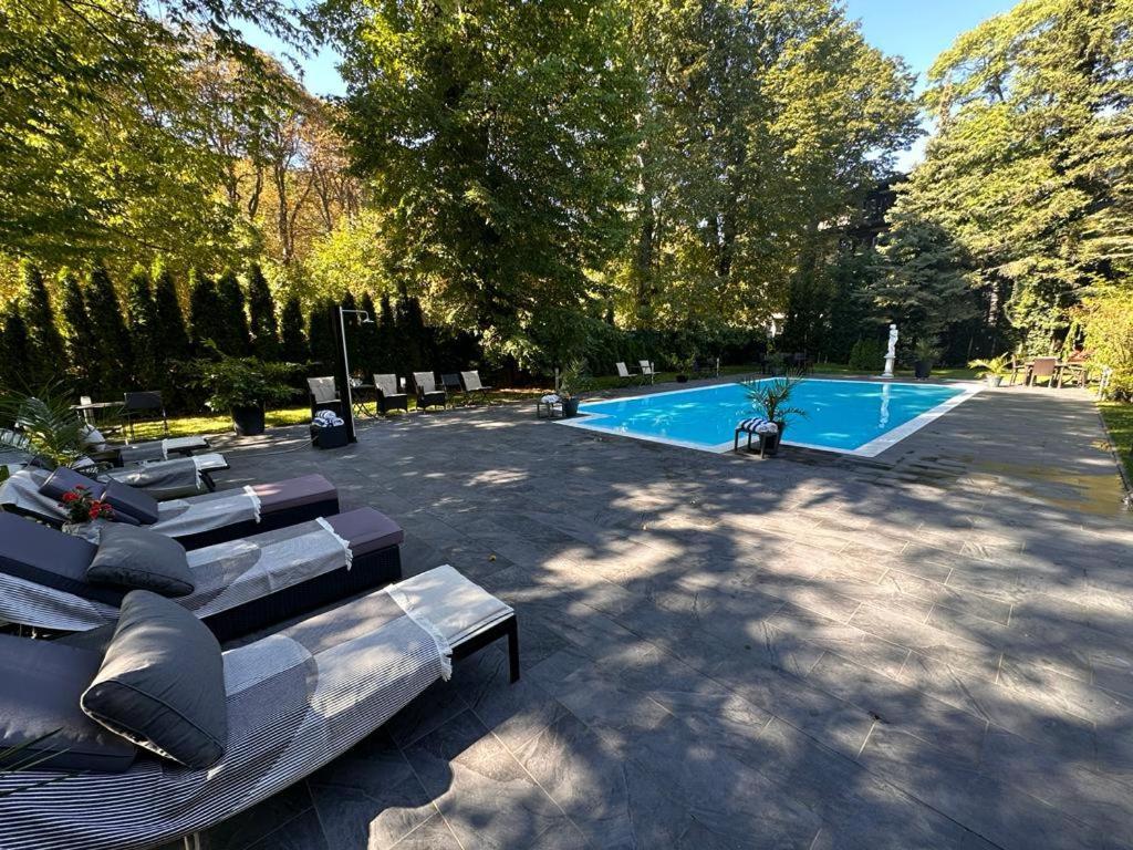 Wienerwald Residenz Baden Luaran gambar